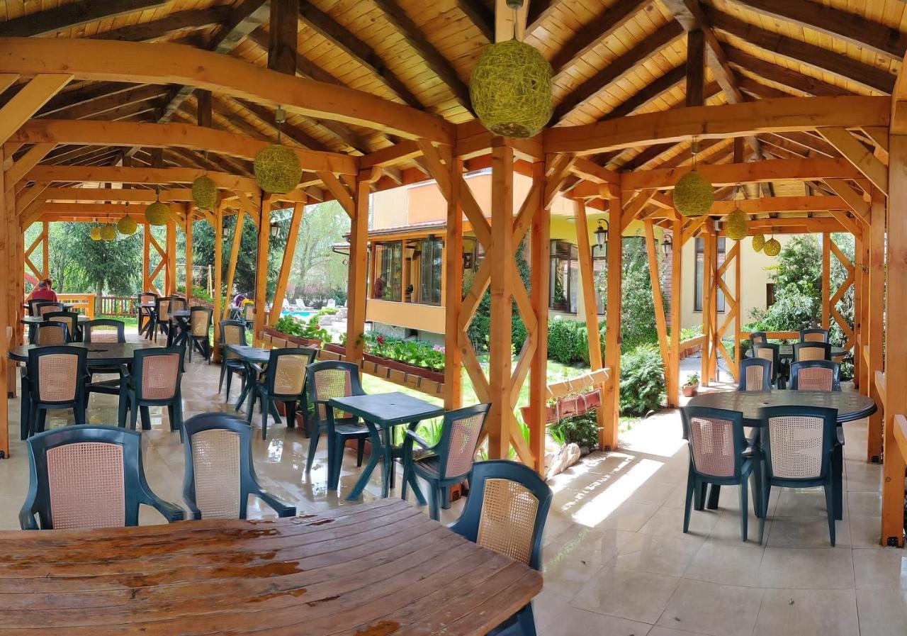 Family Hotel IV Velingrad Buitenkant foto