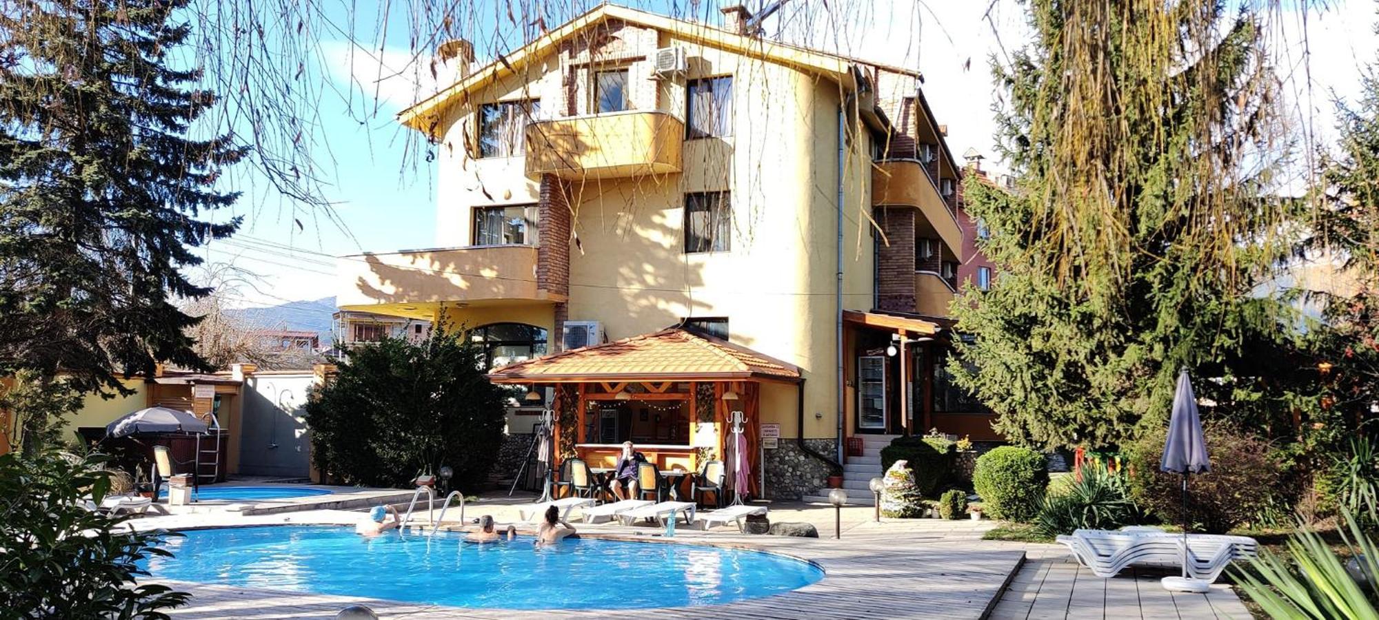 Family Hotel IV Velingrad Buitenkant foto