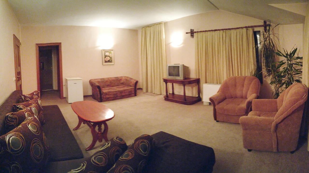 Family Hotel IV Velingrad Buitenkant foto