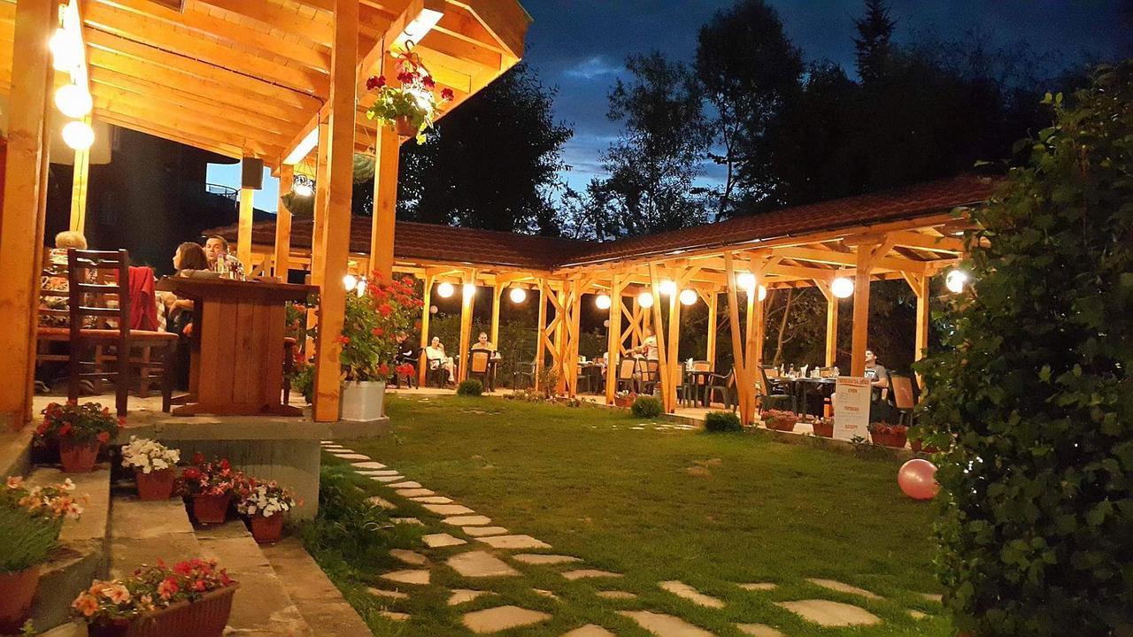 Family Hotel IV Velingrad Buitenkant foto